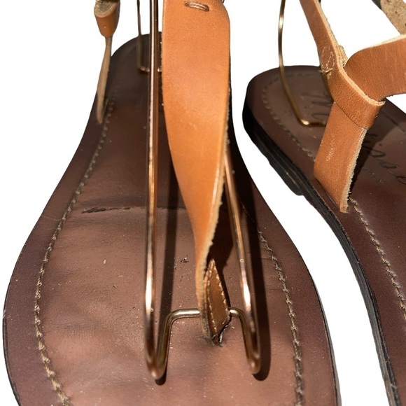 Matisse Women's Sandals Size 7M Brown Leather Thong Buckle Close Made in Italy - Picture 4 of 10
